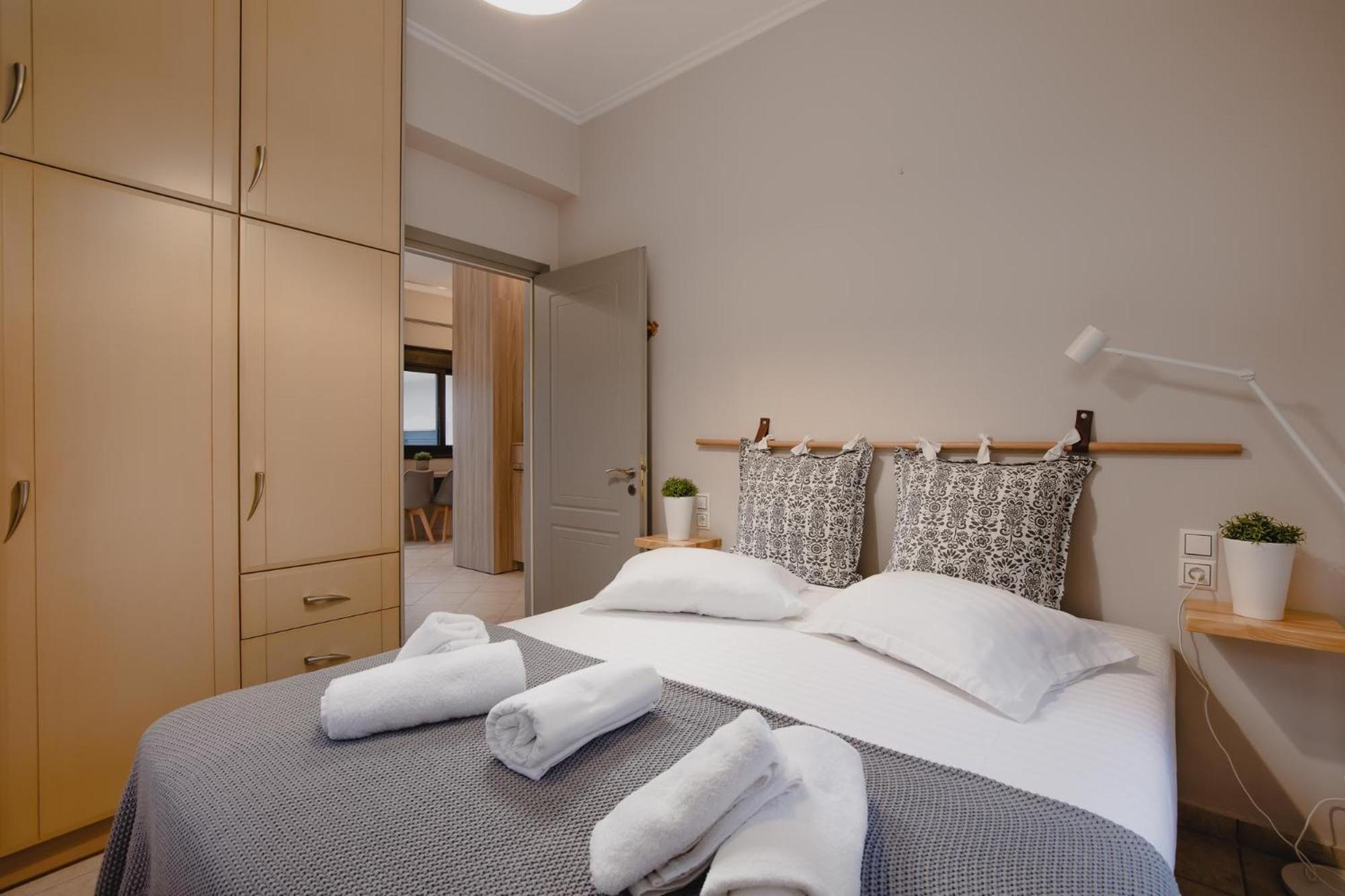 Orraon Lux Aparts بريفيزا الغرفة الصورة